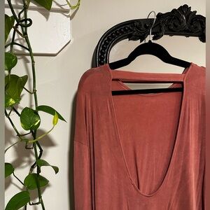 Aritzia Wilfred Open-Back Long Sleeve Shirt